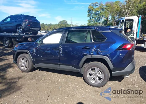 2025 Toyota Rav4 Xle z USA, uszkodzony, nr VIN 2T3P1RFV3SW569796